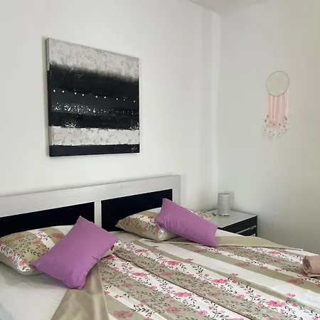 Lyra Hébergement de vacances *
